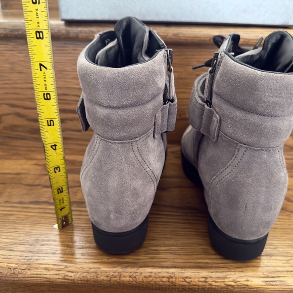 Prada Wedge Suede Ankle Booties Lace Up + Velcro + Zipper 39 / 9 - Picture 6 of 13